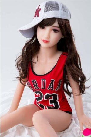 Naoki - japońska mini lalka z czarnymi włosami