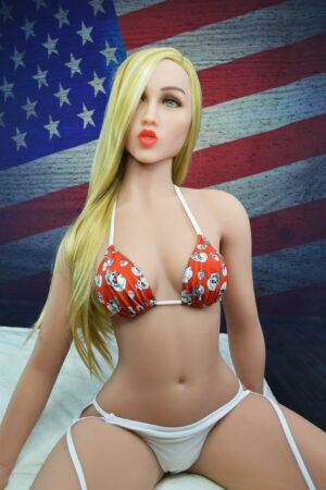 Aliya - Seksowna lalka w bikini