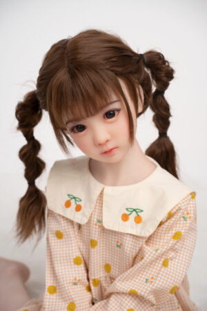 Yukari - симпатичная мини-секс-кукла с плоской грудью