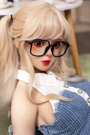 Amara - blond seks lalka z dużymi piersiami