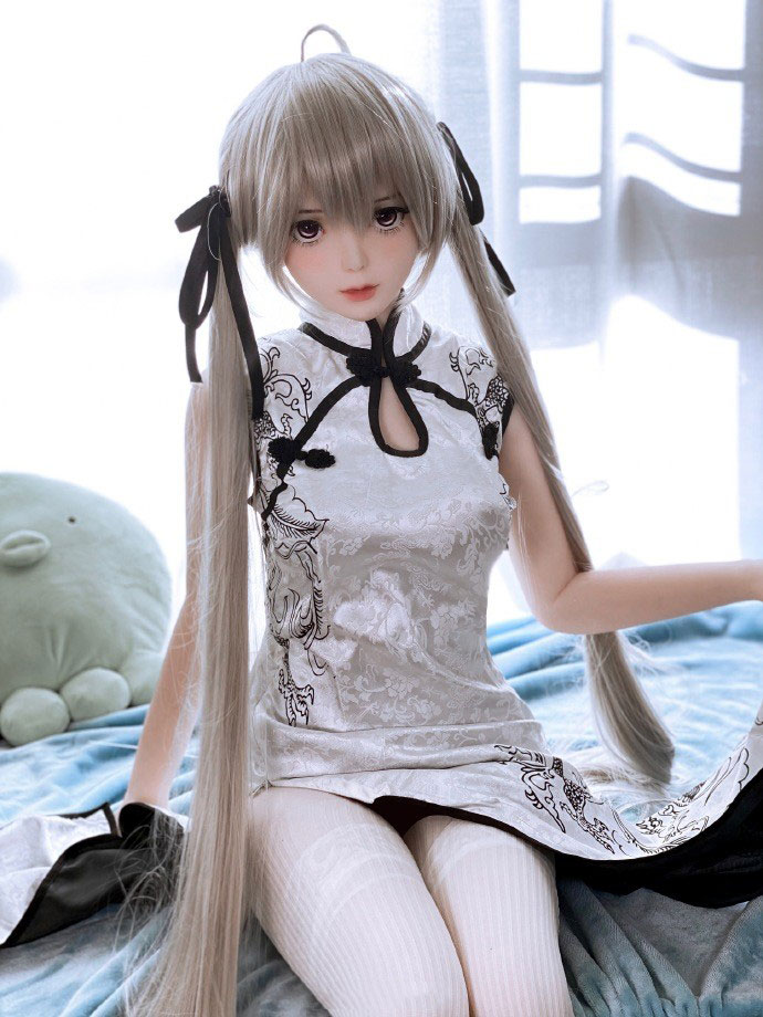 3-Aiko-sex-doll-1.jpg
