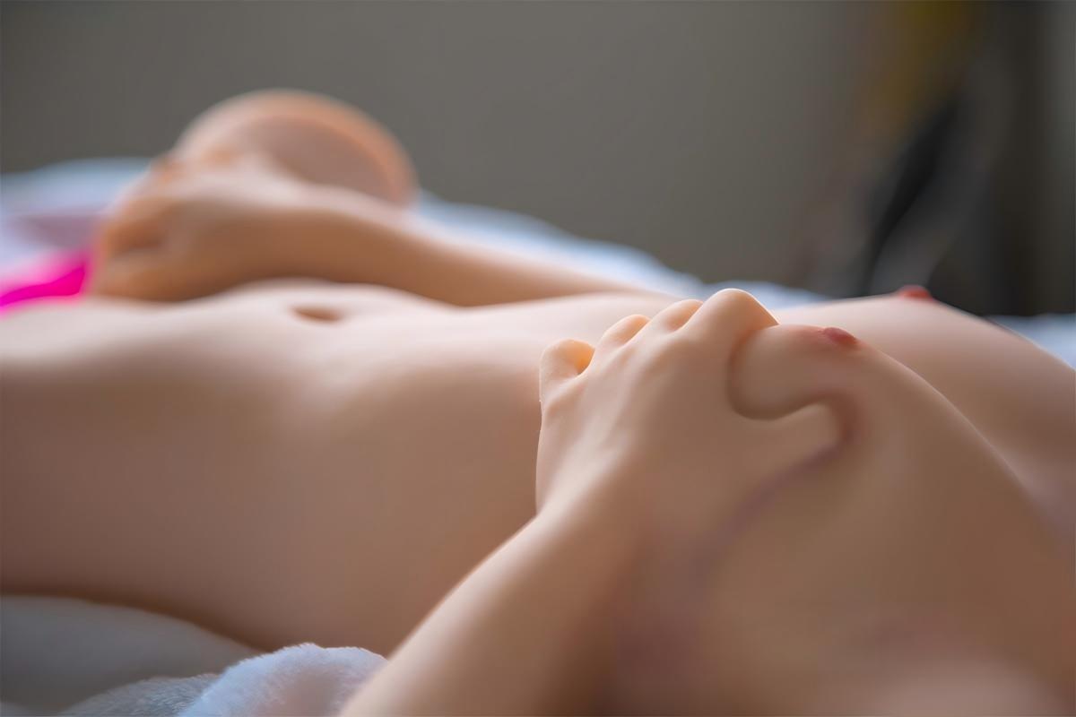 Emerald - Small Flat Chest Sex Torso Doll with Head 60cm (2ft) (5)