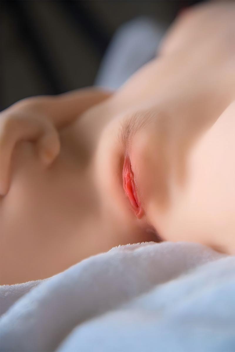 Emerald - Small Flat Chest Sex Torso Doll with Head 60cm (2ft) (8)