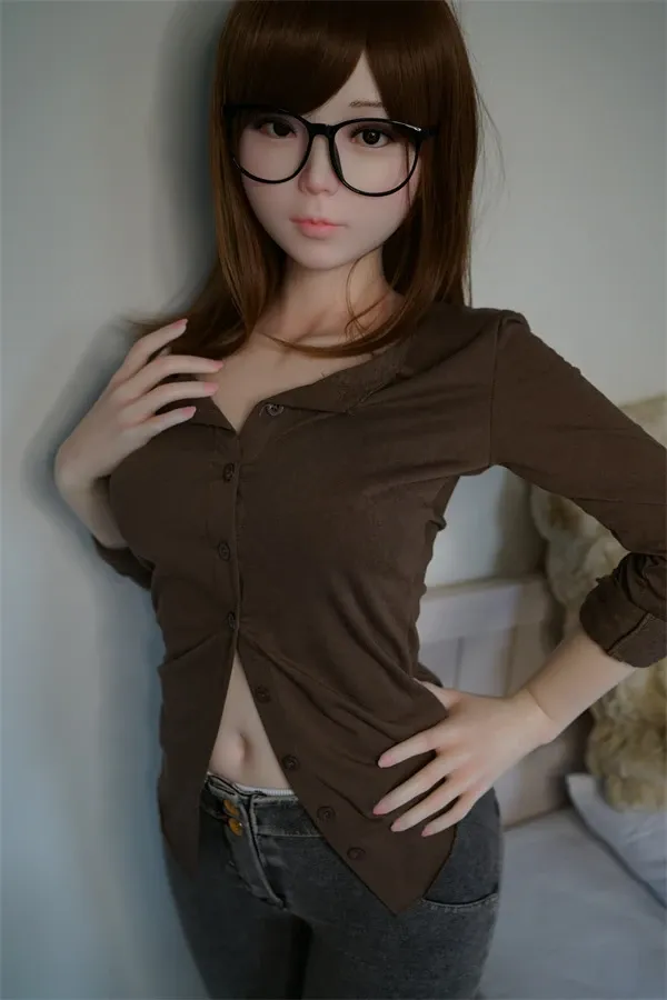 Akria - Small Boobs Slim Love Doll